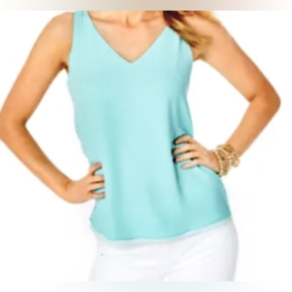 Lilly Pulitzer Tops - Lilly Pulitzer NWOT
Florin Reversible Top